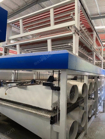 河南省の中古の北ガラス鋼化炉を販売して、カスタマイズをサポートして、技術指導