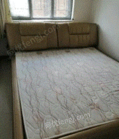 内蒙古赤峰出售八成新软包床