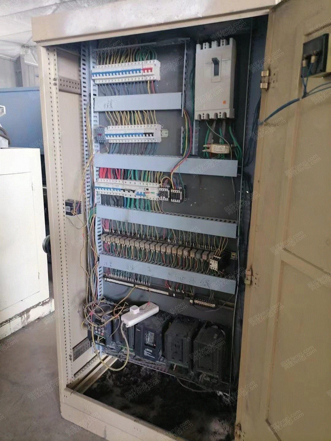 二手化纤纺纱设备转让