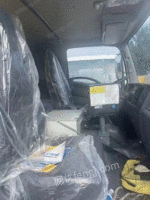 21-year 6-cylinder Isuzu washing and sweeping vehicle