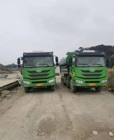 自卸车/翻斗车出售