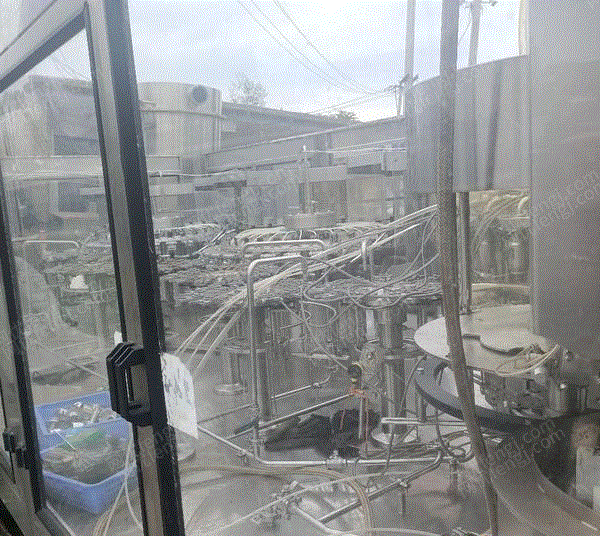 二手灌装机械出售