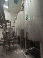 Transfer of 12 cubic vertical mixing tank and mixing tank