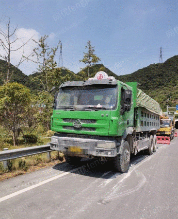 自卸车/翻斗车出售