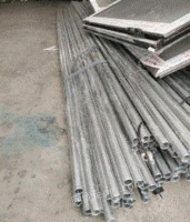 湖南衡阳出售工地剩下多余的线管一百多根，4米多长
