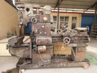 A large amount of waste equipment, scrap iron and stamping materials are recycled