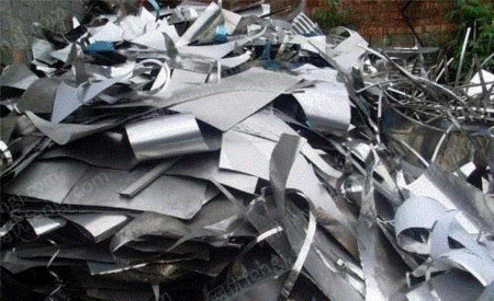 広東省の高価なステンレス鋼端材の回収