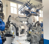 湖南湘潭转让安川机器人码垛机器人负载100公斤臂展三米一
