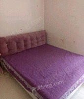 甘肃兰州便宜出售九成新床