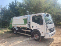 In November 19, the national six emissions and six compressed garbage trucks