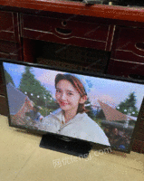 辽宁葫芦岛出售海尔32寸液晶电视