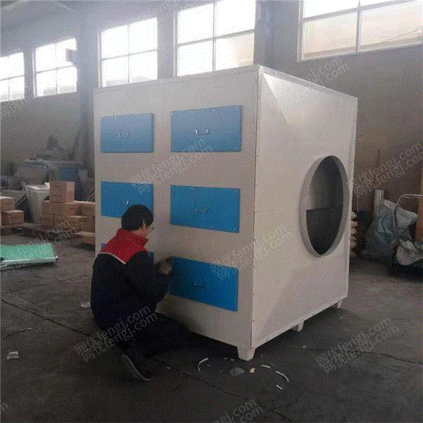 活性炭环保吸附箱 工业废气过滤箱 垃圾站除臭装置出售 废气处理设备回收