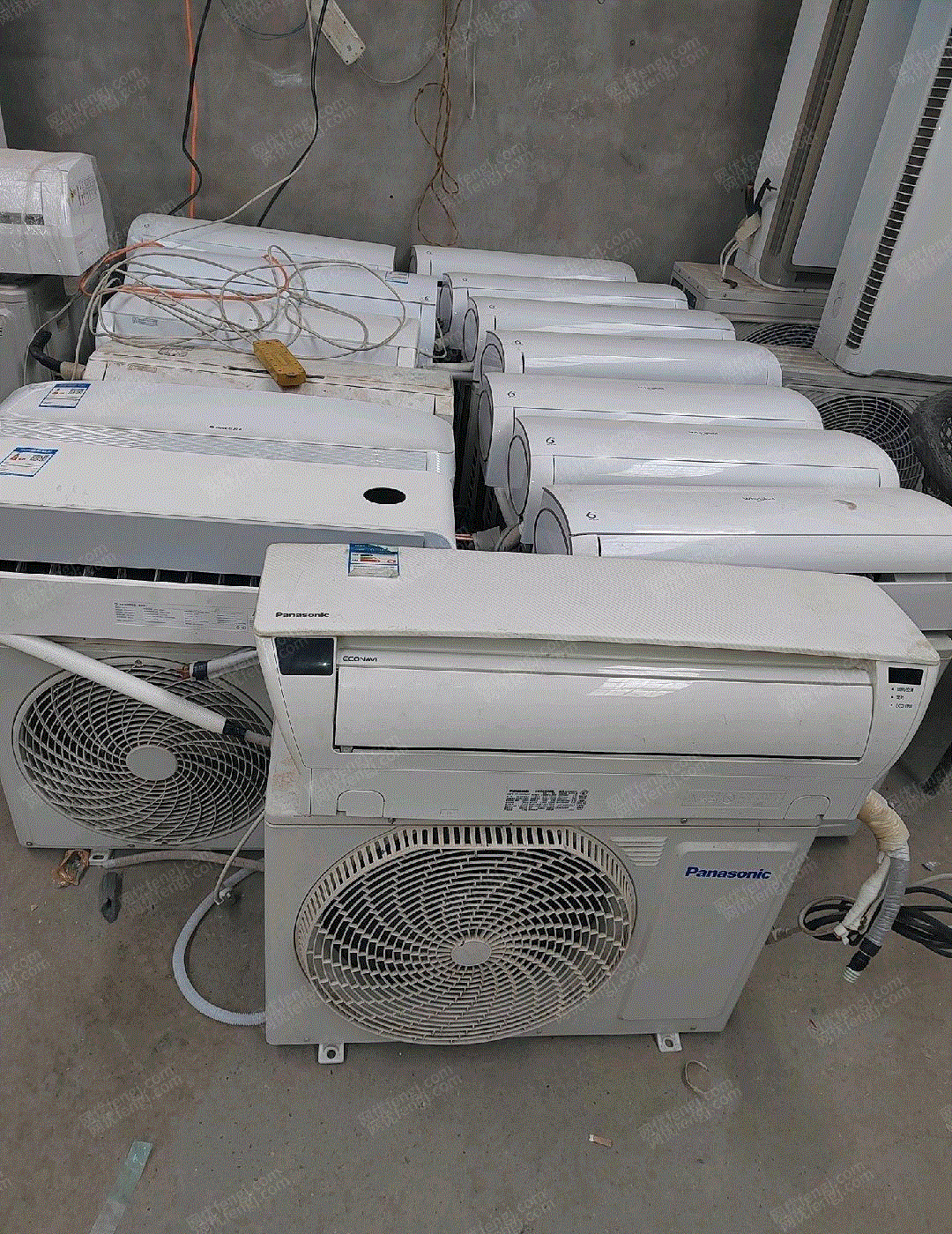 甘肃兰州本人低价处理各种大小空调