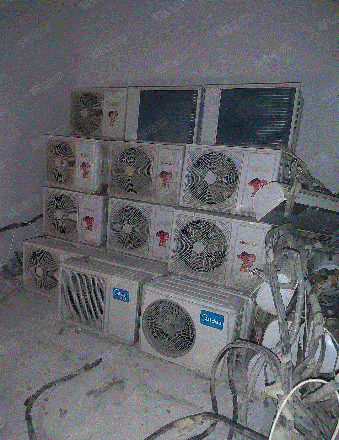 甘肃兰州本人低价处理各种大小空调