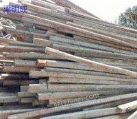 大量回收工地物资废木材