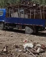常年大量回收各种废钢　报废车