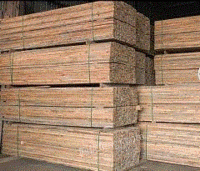 大量高价回收各种规格方木，模板