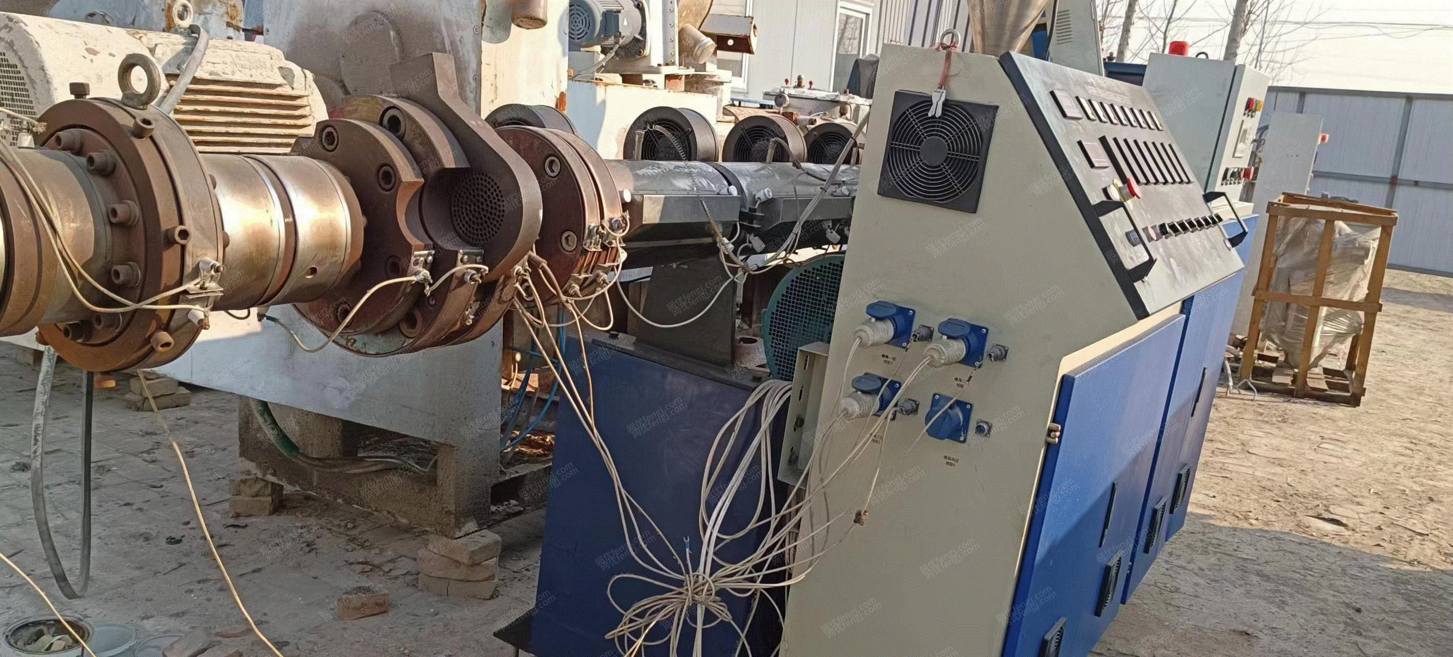 二手擠出片材機出售