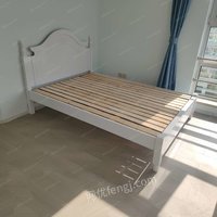 处理实木床双人床1.8米1.5米单人床1.2米烤漆实木床