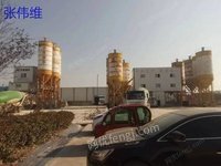 山东菏泽出售8个中联重科的200吨水泥罐