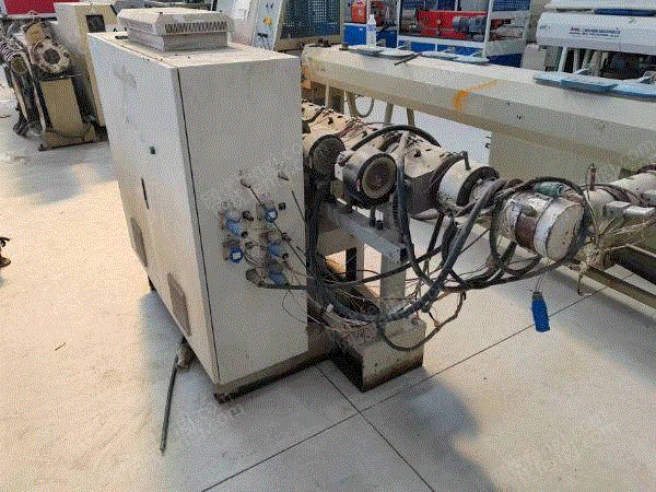 二手?jǐn)D出片材機(jī)回收