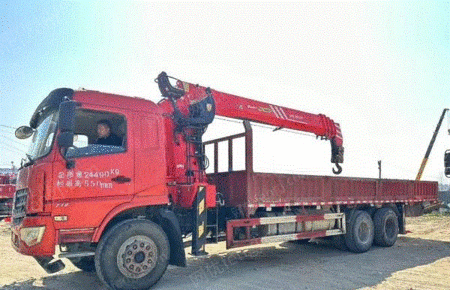 二手汽车吊/随车吊出售