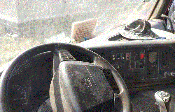自卸车/翻斗车出售