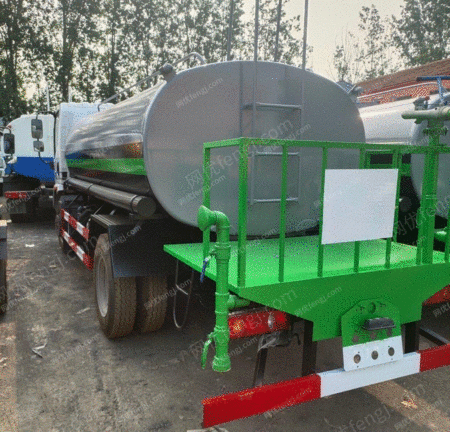 二手市政车出售