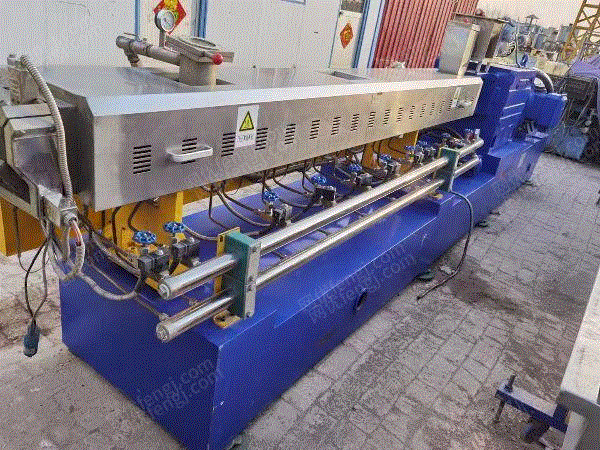 二手造粒設(shè)備出售