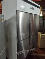 广东佛山出售四门厨房冷柜，双温柜。九成新新