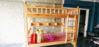 青海西宁出售1.2米的木制高低床