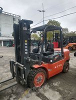 上海松江区出售二手叉车合力杭州龙工3吨3节升高4.5米带侧移