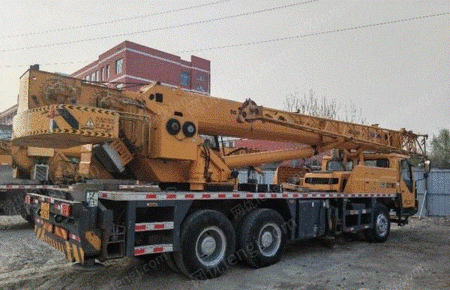 二手汽车吊/随车吊出售