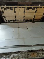 出售1.5米全新钢板，半自动粘盒机