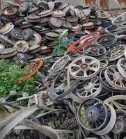 大量回收其他废旧，废旧车轮等