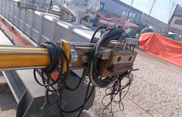 二手造粒設(shè)備價格