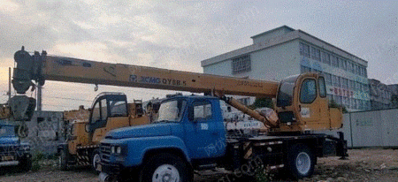 二手汽车吊/随车吊出售