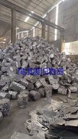 重庆地区出售低锰低碳小压块，有意联系！