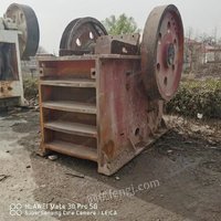 出售上海龙阳600-900破碎机