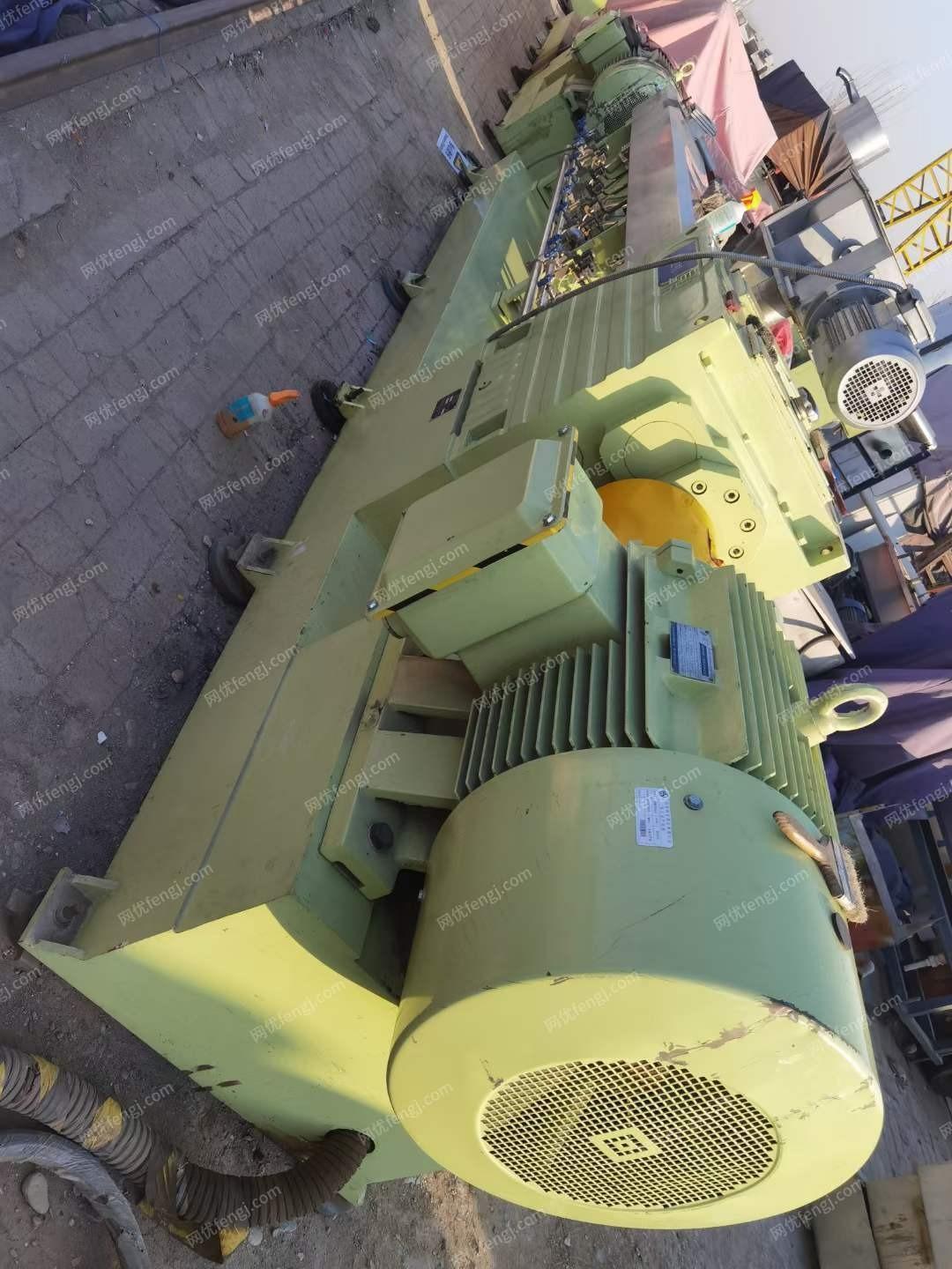 二手造粒設(shè)備出售