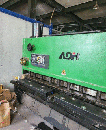 二手剪板机出售