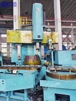 降价处理出售原装台湾油机VTL－1200ATC+C+APC立式车铣复合加工中心