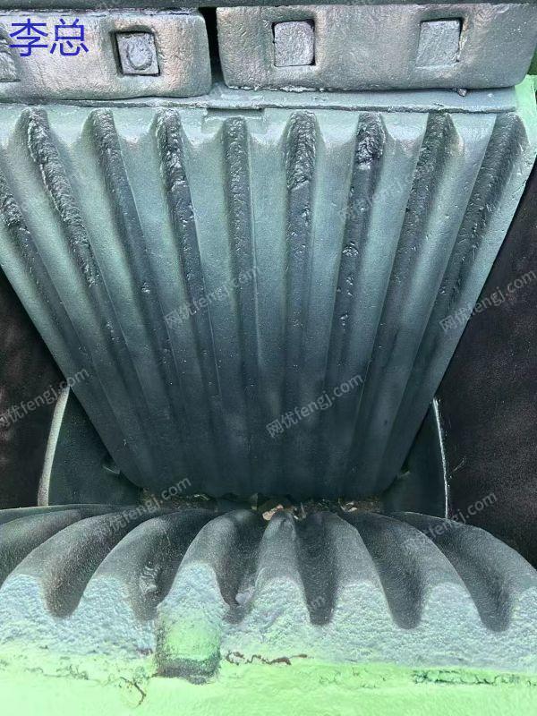 出售上海600*900鄂式破碎机