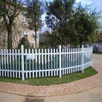 pvc草坪护栏塑钢护栏学校公园园林绿化带棚栏花坛花园护栏围栏