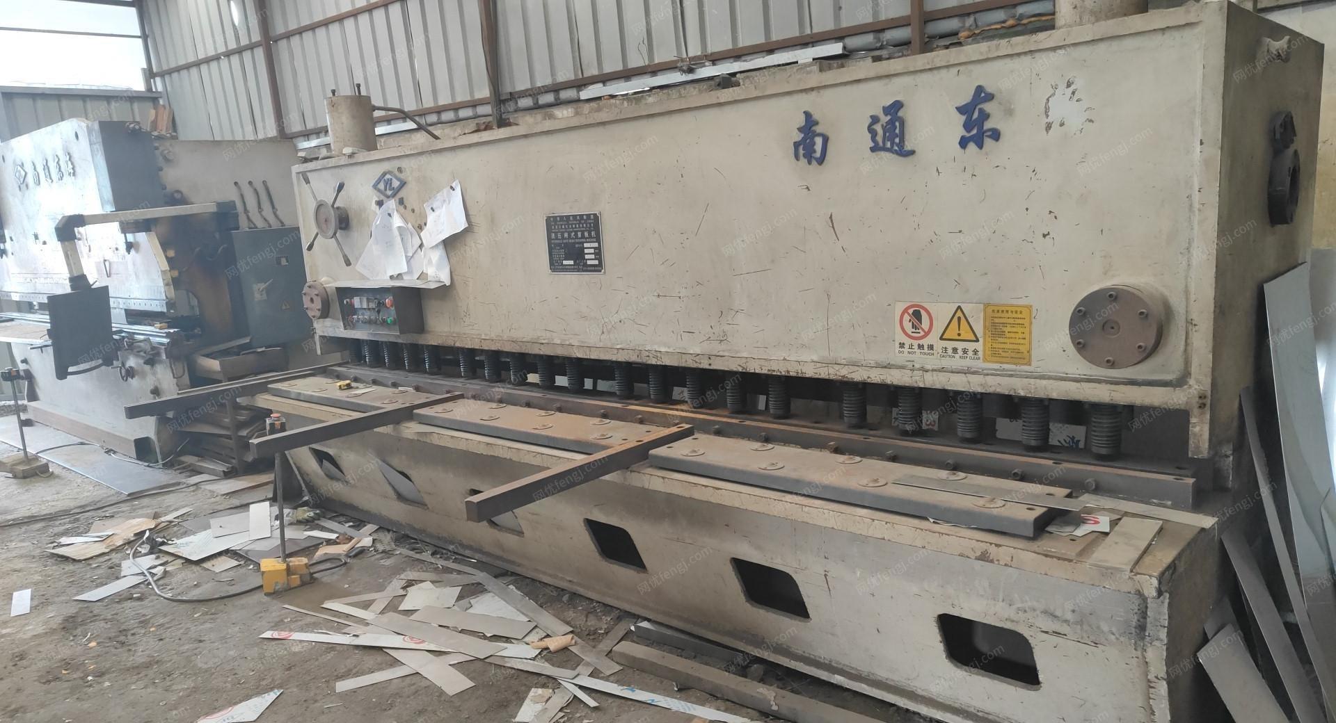上海松江区处理125吨X4米折弯机、8*4米闸式剪板机