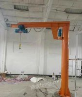 山东泰安出售三吨电动悬臂吊