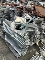 回收各种废铜铝铁，不锈钢等金属