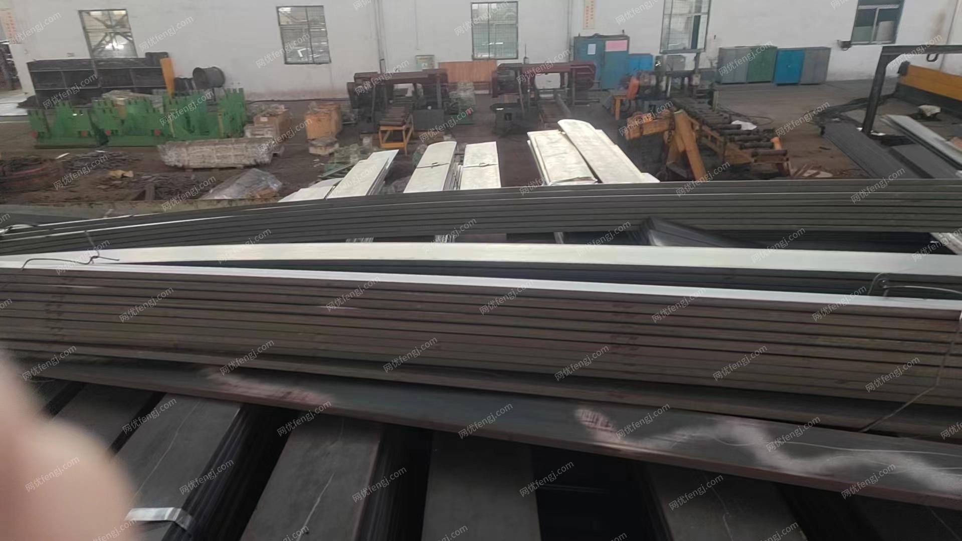 整厂回收商供应扁钢厚度12MM有6吨、16MM有46吨、20MM有13吨
