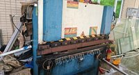 广东惠州剪板机折弯机两台，正常使用，结业处理