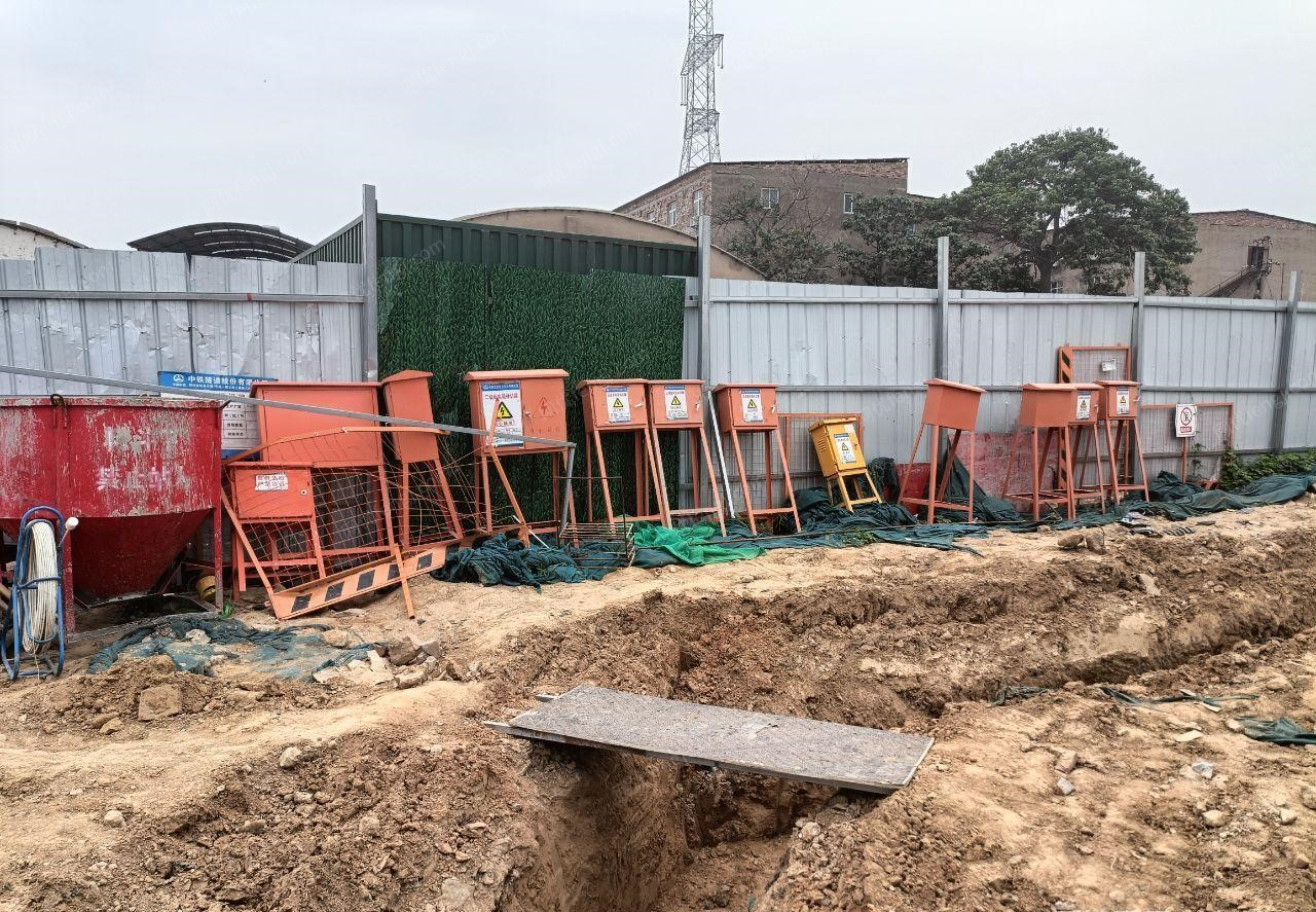 河南郑州工地围档、围栏、钢管、配电箱及防护栏等出售